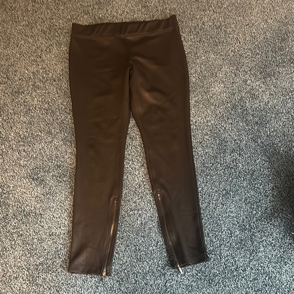 Free People Black Large stretchy Faux Leather Leggings nwot $68